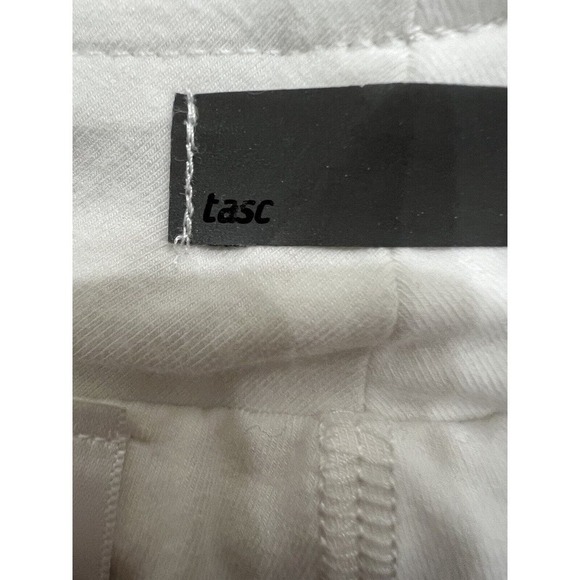 Tasc Rhythm Tennis Skirt White Women size Small - Picture 10 of 11
